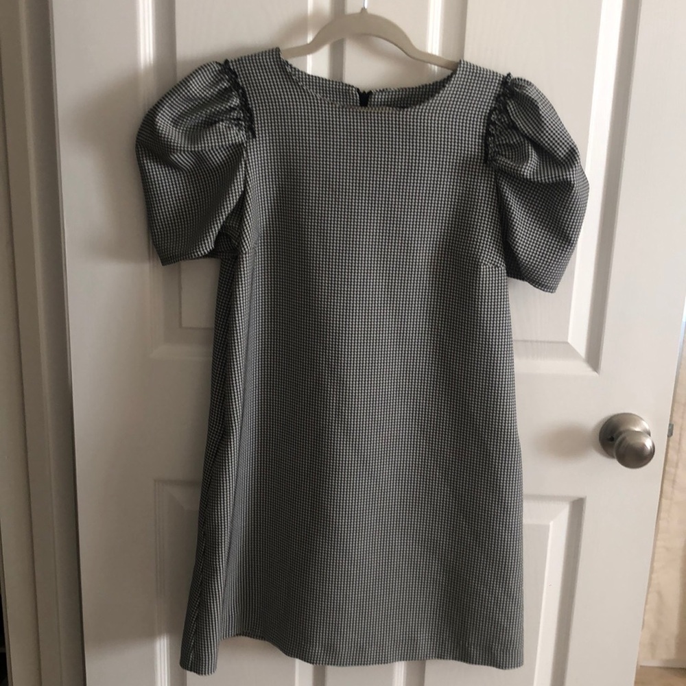 Black and white short dress from zara